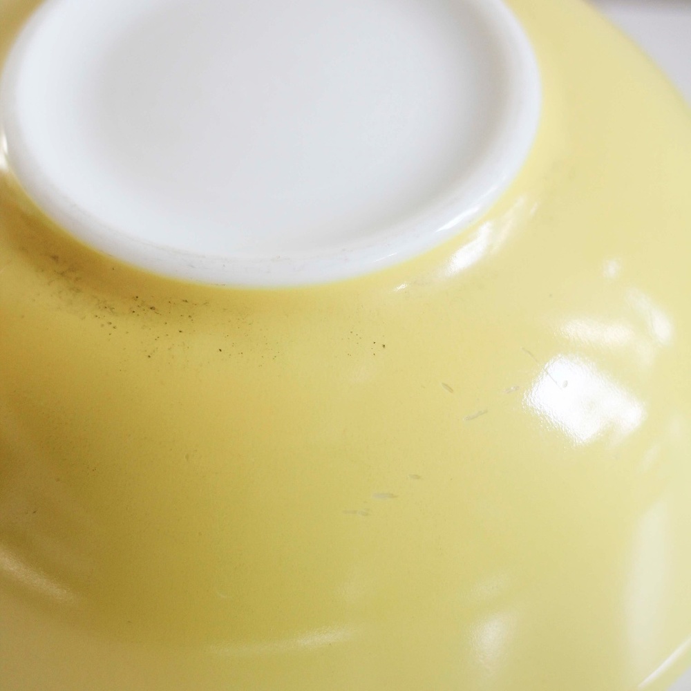 Pyrex Yellow (Primary Color) Bowl - Picture 2 of 3